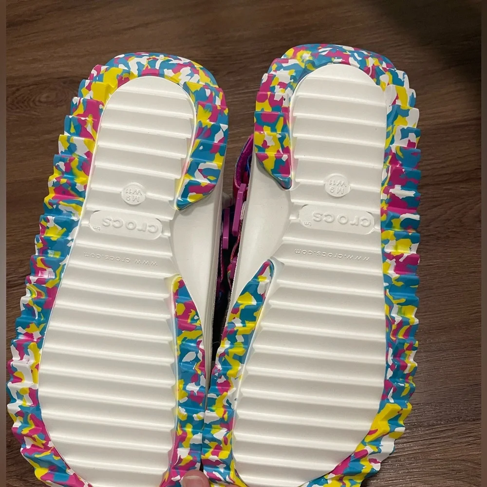 Classic Hiker Solarized Clog Crocs - Picture 3 of 5